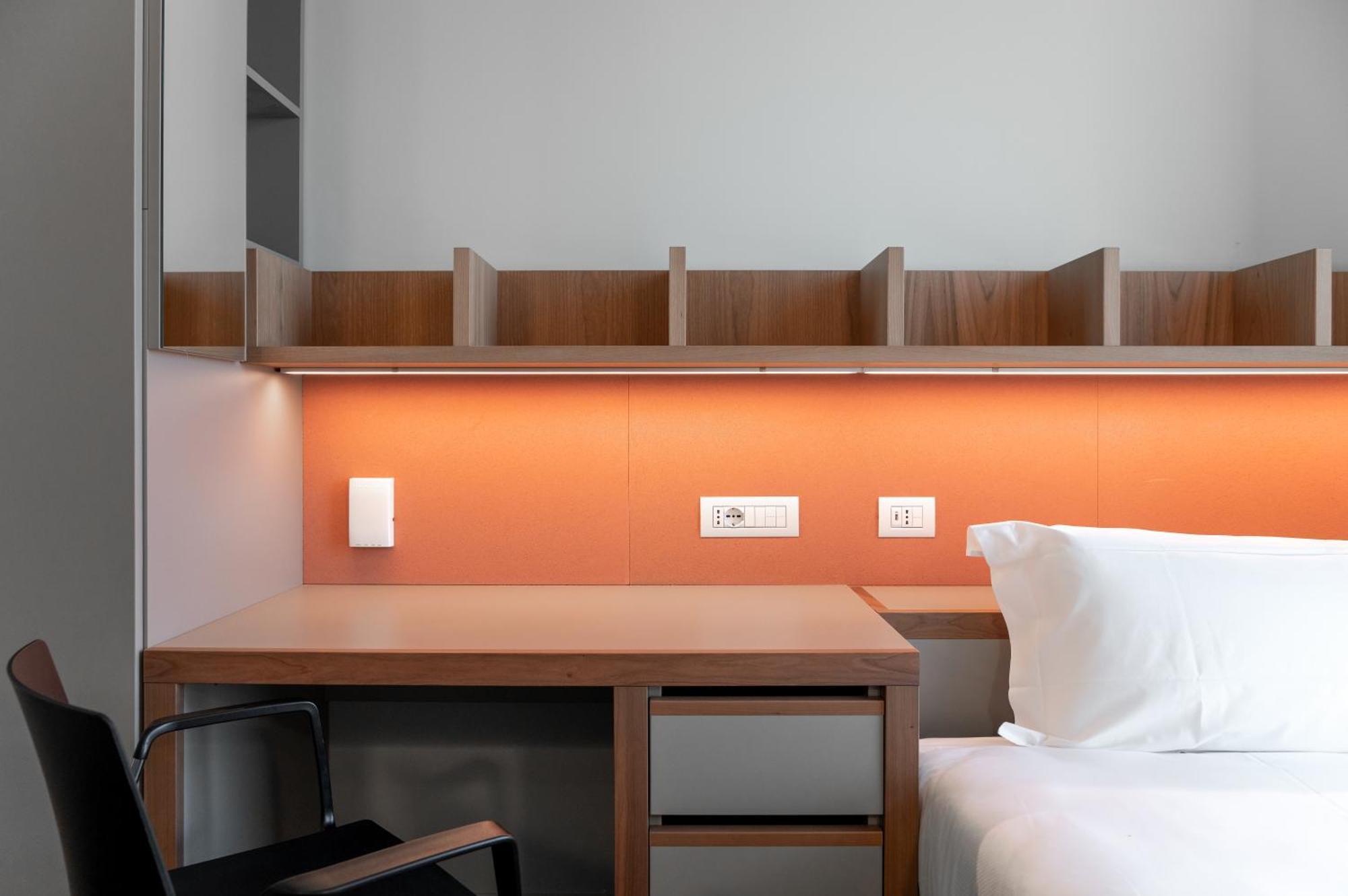 Giovenale Milan Navigli - Modern Rooms And Open Spaces In The Heart Of The City Exterior photo